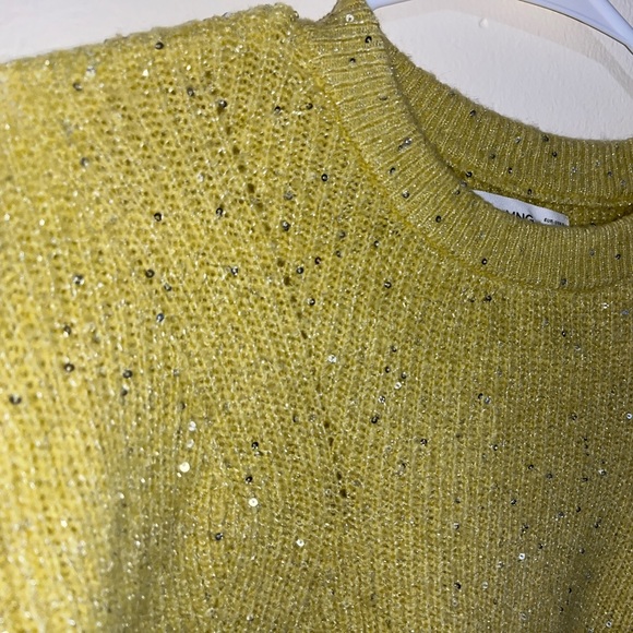 Mango yellow and silver thread and small sequin sweater - Picture 4 of 10